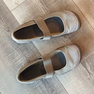 Keen Mary Janes